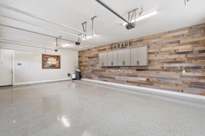 Garage epoxy floor with vinyl flake epoxy flooring